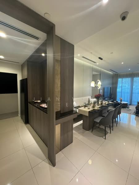 Kondominium untuk Dijual di Skyline Kuchai - JIan Yong Teo - Dining Room - PropertyGuru.com.my