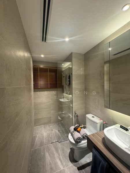 Kondominium untuk Dijual di Skyline Kuchai - JIan Yong Teo - Bathroom - PropertyGuru.com.my