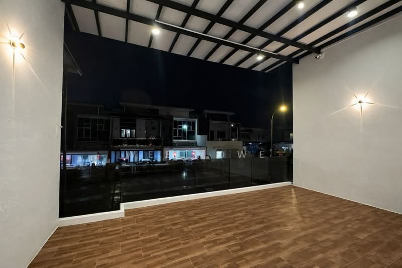 Rumah Teres 2 Tingkat untuk Dijual di Taman Seri Austin (Tebrau) - Wee Howe - Balcony - PropertyGuru.com.my