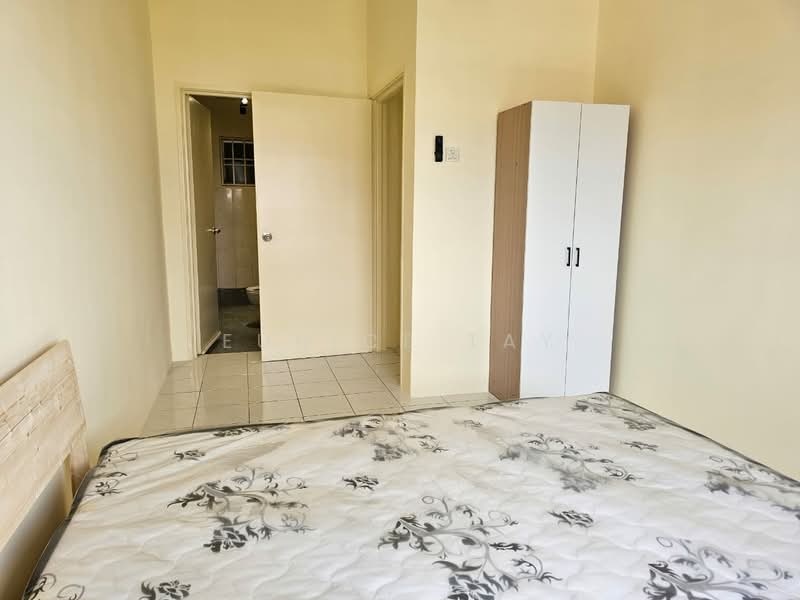 Apartment for Rent at Jalil Damai Apartments - Eunice Tay - Bedroom - PropertyGuru.com.my