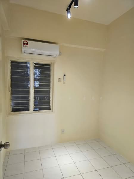 Apartment for Rent at Jalil Damai Apartments - Eunice Tay - Interior - PropertyGuru.com.my