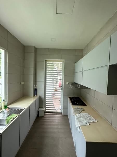 Bungalow for Rent in Senibong (Permas Jaya) - Ms Tham - Kitchen - PropertyGuru.com.my