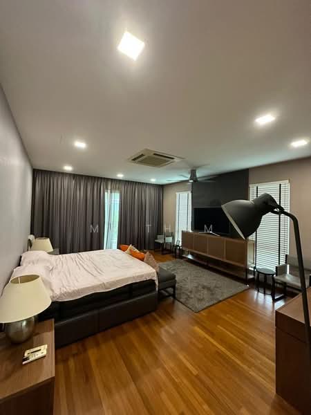 Bungalow for Rent in Senibong (Permas Jaya) - Ms Tham - Bedroom - PropertyGuru.com.my