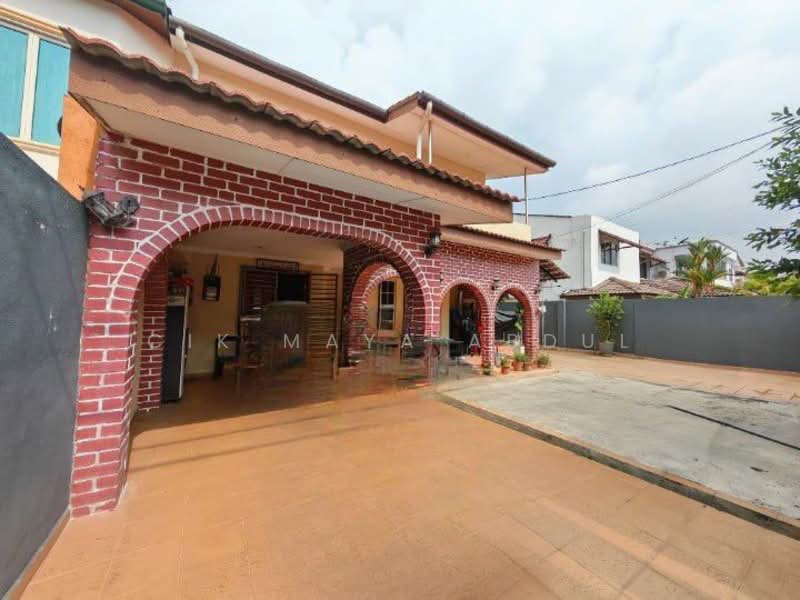 Semi-Detached House for Sale in Taman Melewar (Gombak) - Cik Maya Abdul - Exterior - PropertyGuru.com.my