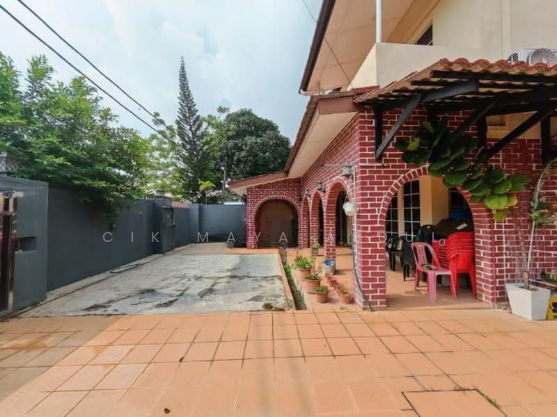 Semi-Detached House for Sale in Taman Melewar (Gombak) - Cik Maya Abdul - Exterior - PropertyGuru.com.my