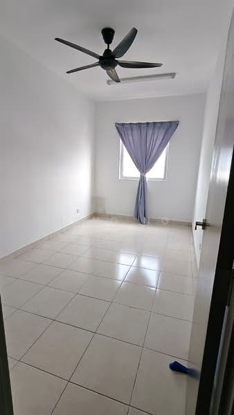 Apartment for Rent at Aronia - Hong Ng - PropertyGuru.com.my