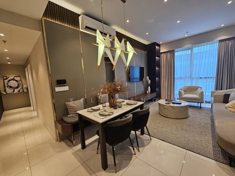 Servis Apartment untuk Dijual di Golden Crown Residence - Kelly Ang - Living Room - PropertyGuru.com.my