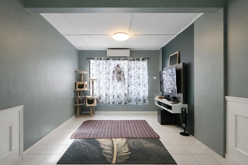 Apartment for Sale at saujana apartment - Azli Ibrahim - Living Room - PropertyGuru.com.my