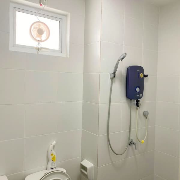 Condominium for Rent at SummerSkye Residences - Denise Teh - Bathroom - PropertyGuru.com.my