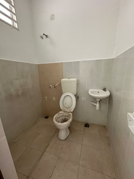 Terraced House for Sale in Sungai Ara (Penang) - TS Lim - Bathroom - PropertyGuru.com.my