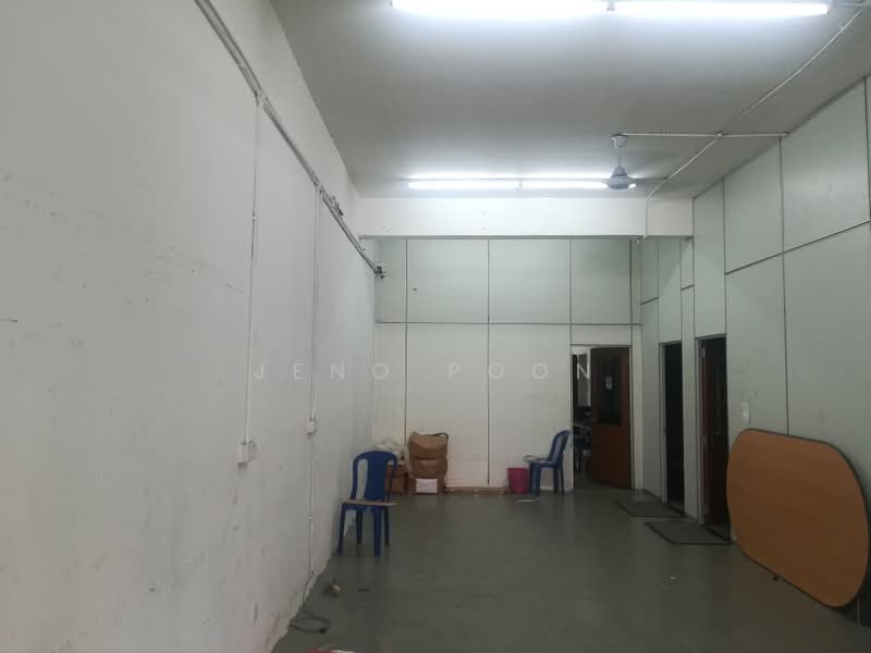 Shop for Sale in Kuchai Business Park (Kuala Lumpur) - Jeno Poon - Interior - PropertyGuru.com.my