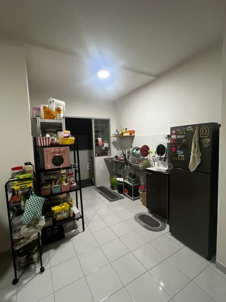 Apartment for Rent at Pangsapuri Aranda - Yigee Heng - Kitchen - PropertyGuru.com.my