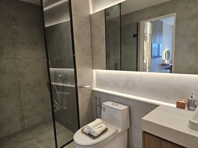 Servis Apartment untuk Dijual di Golden Crown Residence - Kelly Ang - Bathroom - PropertyGuru.com.my