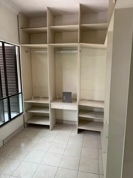Rumah Teres 2 Tingkat untuk Dijual di Bandar Putra Height (Subang Jaya) - Eddie Loh - Interior - PropertyGuru.com.my