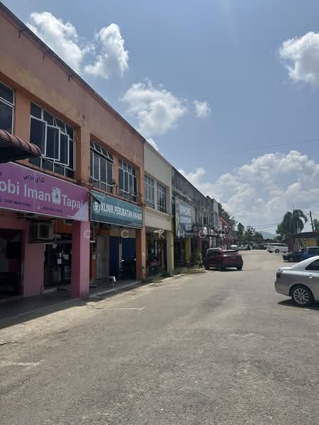 Kedai / Pejabat untuk Dijual di Kampung Wakaf Tapai (Bukit Payung) - C C Khor - PropertyGuru.com.my