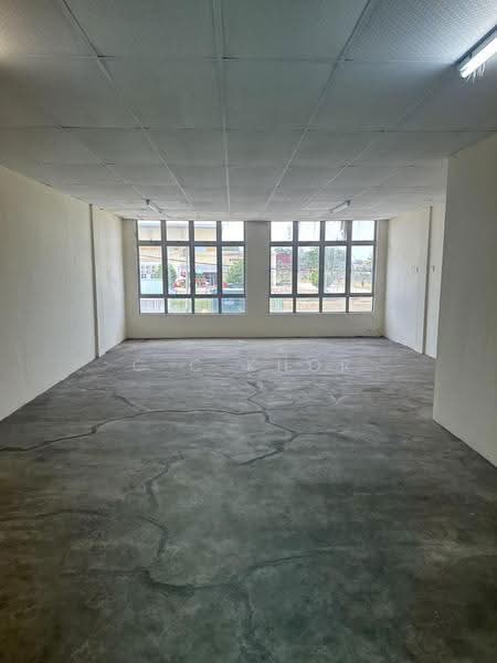 Kedai / Pejabat untuk Dijual di Kampung Wakaf Tapai (Bukit Payung) - C C Khor - Interior - PropertyGuru.com.my