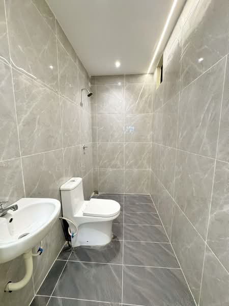 2-storey Terraced House for Sale in Skudai (Johor) - Alicia Shum - Bathroom - PropertyGuru.com.my