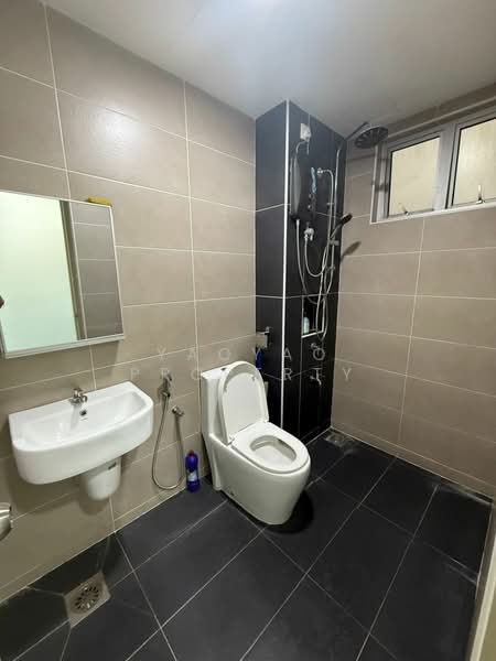 Service Residence for Rent at D'Putra Suites - Yaoyao Property - Bathroom - PropertyGuru.com.my