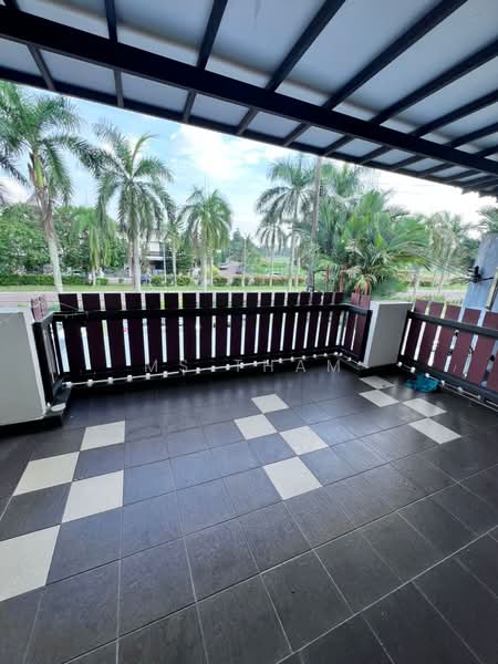 2-storey Terraced House for Sale in Taman Nusa Bestari (Iskandar Puteri (Nusajaya)) - Ms Tham - Balcony - PropertyGuru.com.my