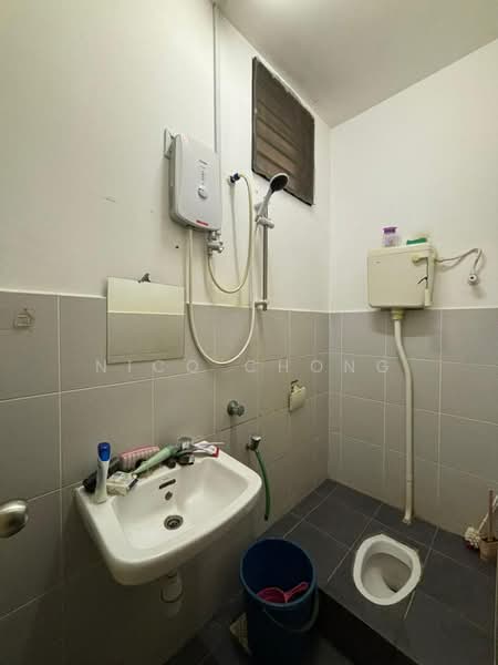 Rumah Teres 2 Tingkat untuk Dijual di Taman Setia Indah (Tebrau) - Nico Chong - Bathroom - PropertyGuru.com.my