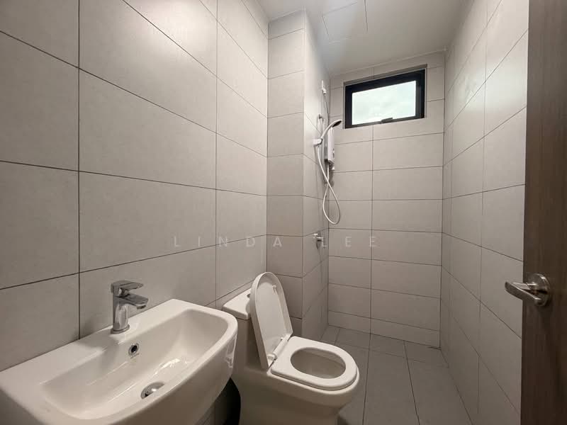 Servis Apartment untuk Disewa di Meldrum Heights (Residensi Meldrum) - Linda Lee - Bathroom - PropertyGuru.com.my