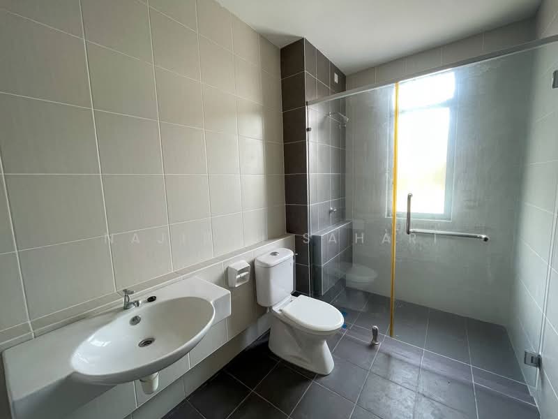 Rumah Teres 2 Tingkat untuk Dijual di Semenyih (Selangor) - Najibah Sahari - PropertyGuru.com.my