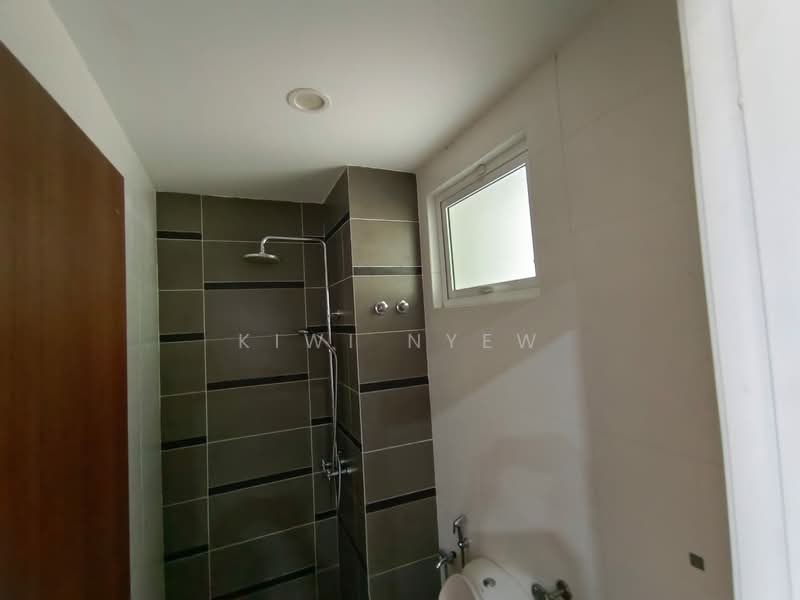 Rumah Teres 4 Tingkat untuk Dijual di Jalan Klang Lama (Old Klang Road) (Kuala Lumpur) - Kiwi Nyew - Bathroom - PropertyGuru.com.my