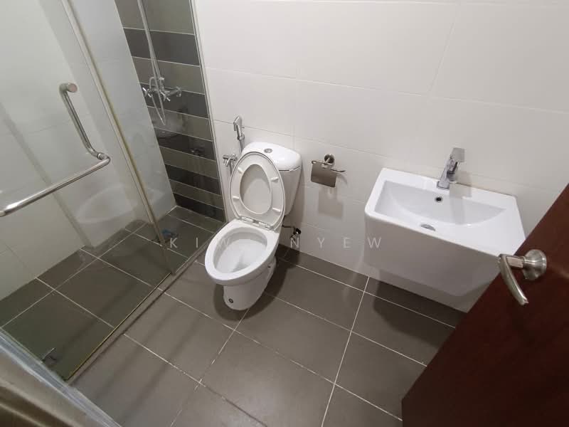 Rumah Teres 4 Tingkat untuk Dijual di Jalan Klang Lama (Old Klang Road) (Kuala Lumpur) - Kiwi Nyew - Bathroom - PropertyGuru.com.my