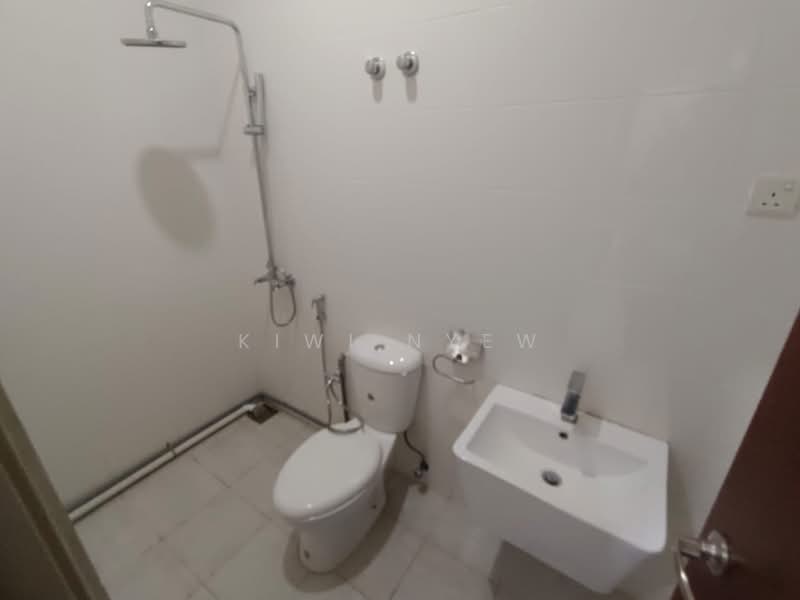 Rumah Teres 4 Tingkat untuk Dijual di Jalan Klang Lama (Old Klang Road) (Kuala Lumpur) - Kiwi Nyew - Bathroom - PropertyGuru.com.my