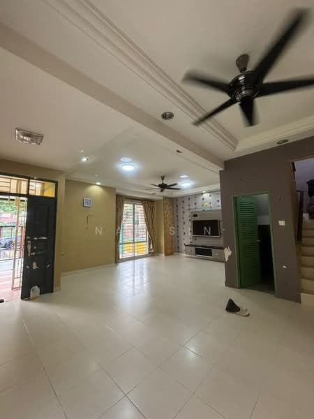 Rumah Kluster untuk Dijual di Johor Bahru (Johor) - Nat Sin - Living Room - PropertyGuru.com.my