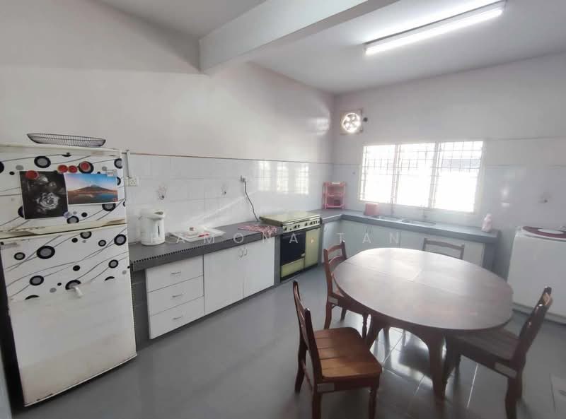 Terraced House for Rent in Klebang (Melaka) - Ramona Tan - Kitchen - PropertyGuru.com.my