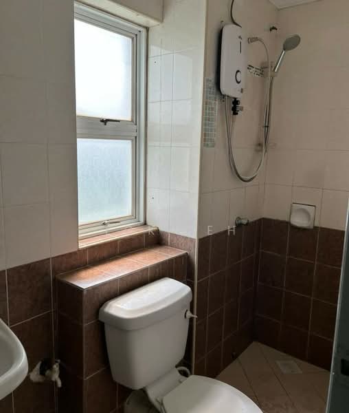 Condominium for Rent at Desa Impiana - Lok Teh - Bathroom - PropertyGuru.com.my