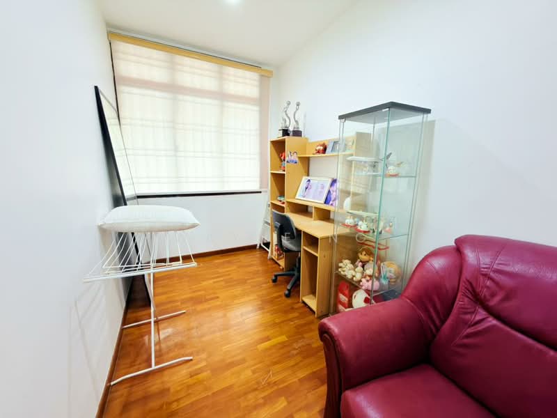 2-storey Terraced House for Sale in Perling (Johor) - Wayne Ng - Study - PropertyGuru.com.my