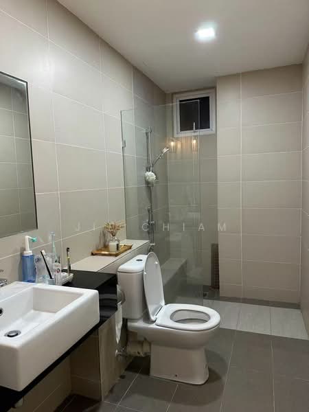 Condominium for Rent at Tropicana Bay Residences - Jie Chiam - Bathroom - PropertyGuru.com.my