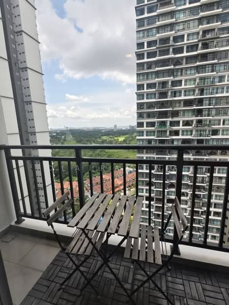 Servis Apartment untuk Disewa di Molek Regency - Claira Ong - Balcony - PropertyGuru.com.my