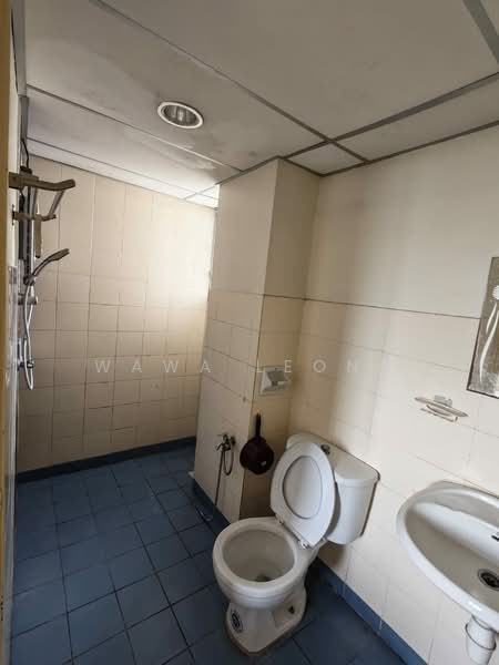 Condominium for Rent at Perdana Exclusive - Wawa Leong - Bathroom - PropertyGuru.com.my