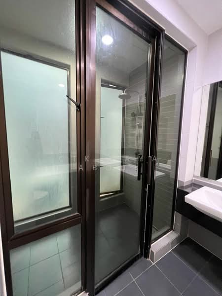 Rumah Teres 3 Tingkat untuk Disewa di Batu Caves (Selangor) - Cik Maya Abdul - Bathroom - PropertyGuru.com.my