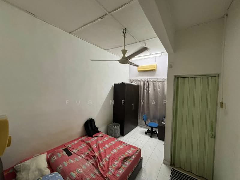 2-storey Terraced House for Sale in Seksyen 25 (Shah Alam) - Eugene Yap - PropertyGuru.com.my