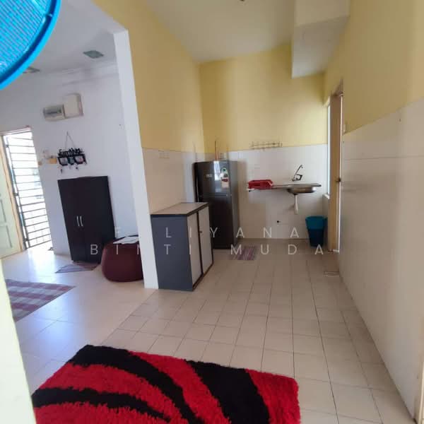 Apartment for Sale at Laman Suria - Faliyana binti Muda - Kitchen - PropertyGuru.com.my