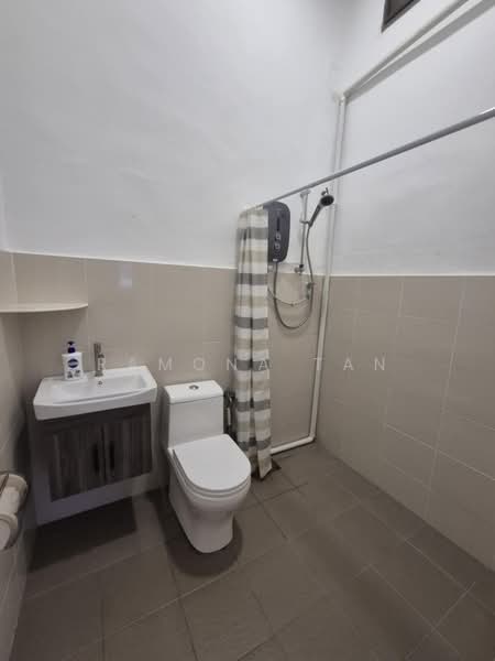 2-storey Terraced House for Rent in Kampung Lapan (Melaka City) - Ramona Tan - Bathroom - PropertyGuru.com.my