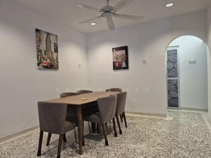 2-storey Terraced House for Rent in Kampung Lapan (Melaka City) - Ramona Tan - Dining Room - PropertyGuru.com.my