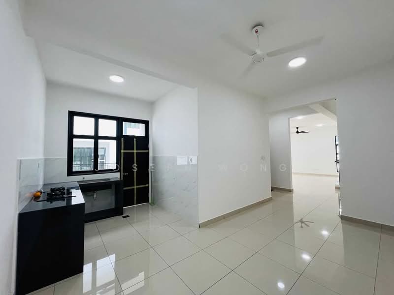Rumah Kluster untuk Disewa di Taman Mutiara Rini (Skudai) - Joseph Wong - Kitchen - PropertyGuru.com.my
