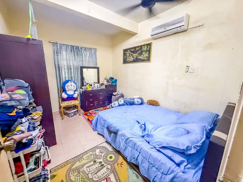 Bungalow for Sale in Senawang (Negeri Sembilan) - Aliff Iqbal - PropertyGuru.com.my