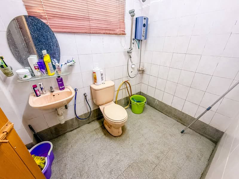 Bungalow for Sale in Senawang (Negeri Sembilan) - Aliff Iqbal - PropertyGuru.com.my