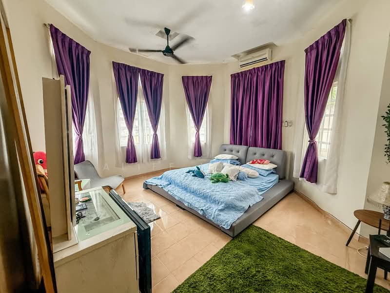 Bungalow for Sale in Senawang (Negeri Sembilan) - Aliff Iqbal - PropertyGuru.com.my