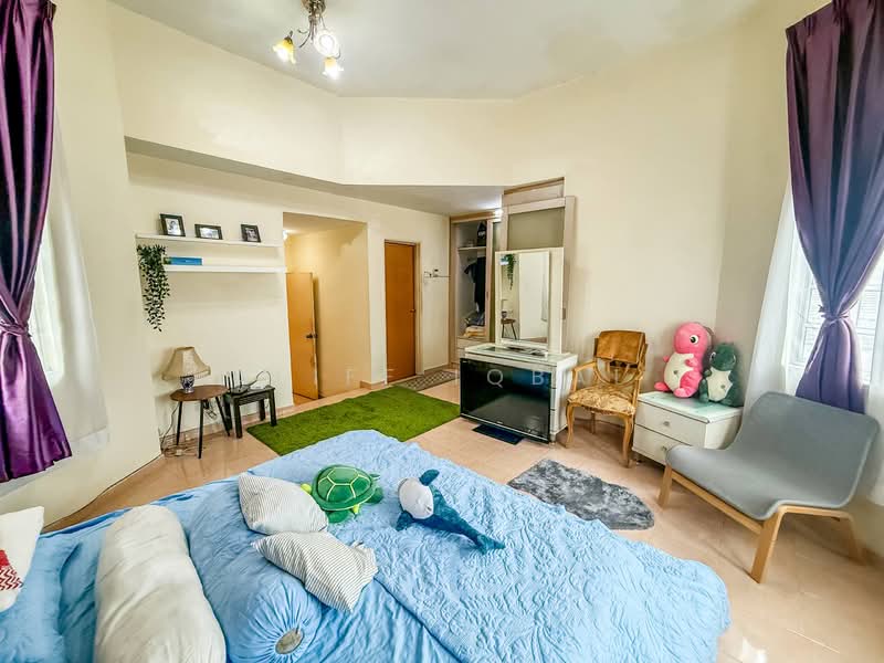 Bungalow for Sale in Senawang (Negeri Sembilan) - Aliff Iqbal - PropertyGuru.com.my