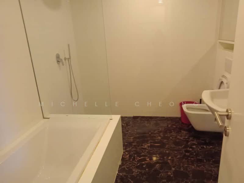 Servis Apartment untuk Disewa di Arcoris Residences - Michelle Cheong - Bathroom - PropertyGuru.com.my
