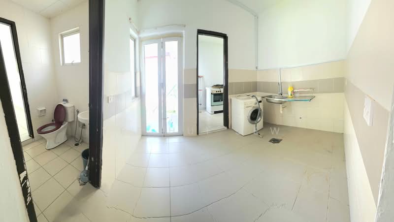 Townhouse for Sale in Taman Tasik Prima (Puchong) - Yee Hui Sew - Kitchen  - PropertyGuru.com.my
