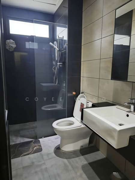 Kondominium untuk Dijual di Legend Heights - Coyee Wong - Bathroom - PropertyGuru.com.my
