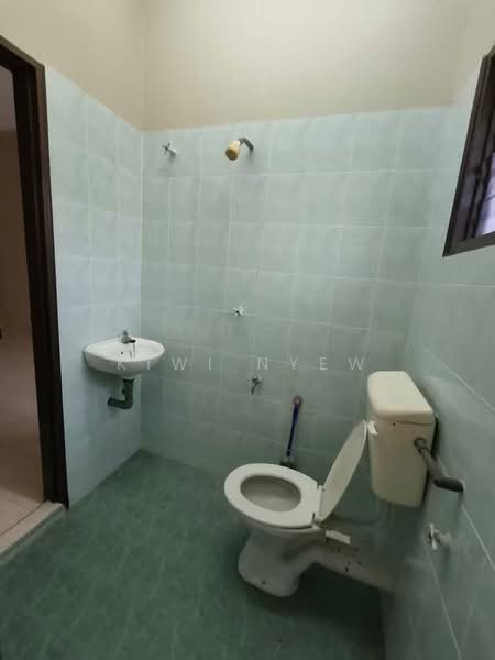 Rumah Berkembar untuk Dijual di Ipoh (Perak) - Kiwi Nyew - Bathroom - PropertyGuru.com.my